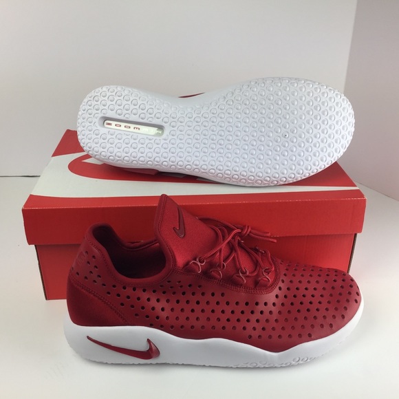 mens red running trainers